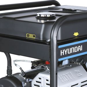 Бензиновый генератор Hyundai HHY 10000FE-3 ATS - БОЛЬШОЙ БЕНЗОБАК Стальной бак вмещает 25...