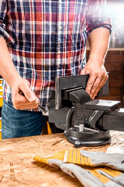 ᐉ Тиски слесарные 330 мм, поворотные с наковальней, закаленные губки ...